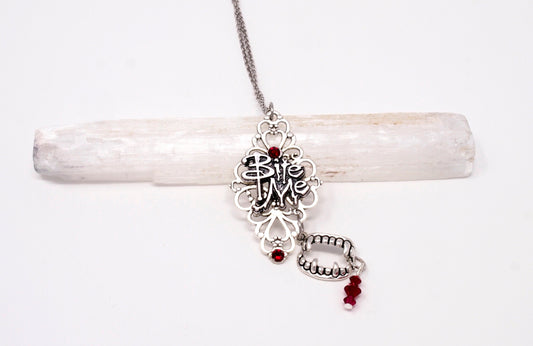 Gothic vampire necklace ~ Halloween costume jewelry