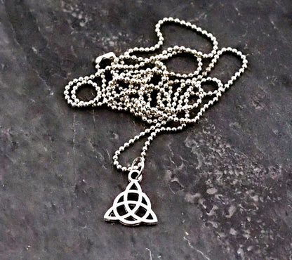 Celtic Triquetra Trinity Amulet Pendant